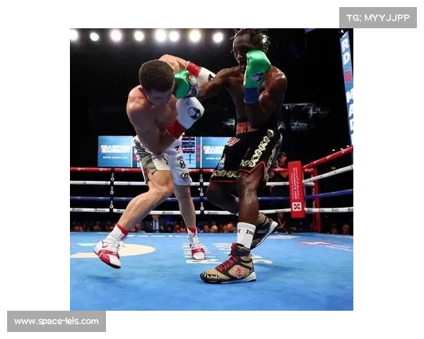 克劳福德若想击败阿瓦雷兹恐只能依靠点数优势实现胜利